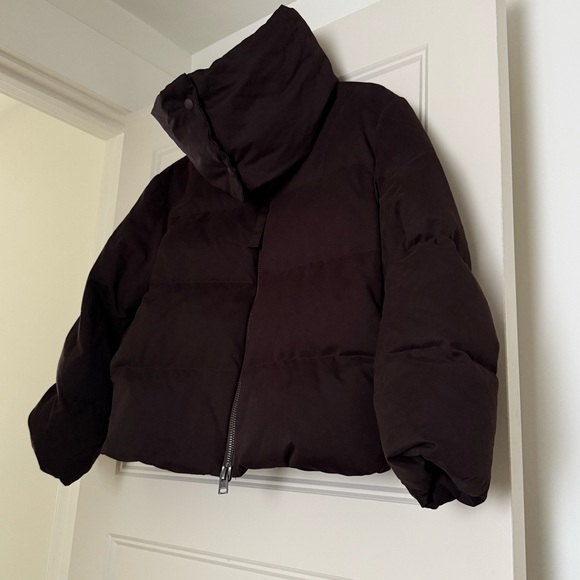 Banana Republic Short Puffer Coat, Chocolate Ganache Brown - Picture 5 of 10